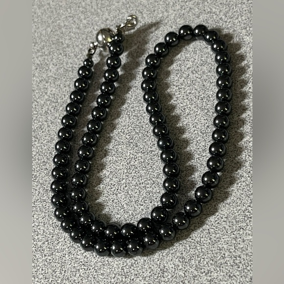 Hematite Round Bead Necklace w/ Magnetic Closure Hand Crafted - Picture 1 of 5